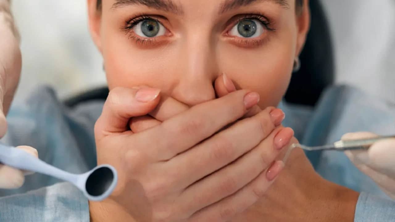 Kiedy odwołać wizytę u dentysty? Uniknij problemów i kar!